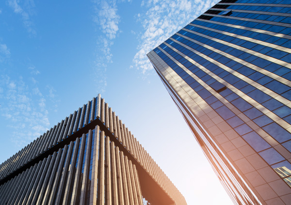 通辽玻璃护栏批发价格、通辽玻璃护栏厂家直销、通辽玻璃护栏行业报价、复合管护栏、玻璃护栏、钢板立柱、河道护栏、桥梁景观栏杆、防撞立柱。